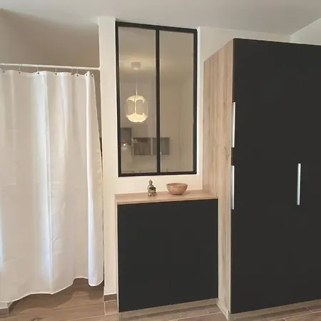 Modern Studio In Cessange Appartement